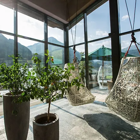 Otel Bergland Design- Und Wellnesshotel Sölden