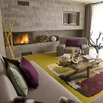 Bergland Design- Und Wellnesshotel Зёльден