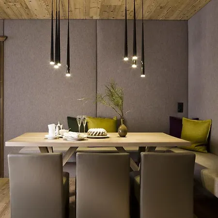 Bergland Design- Und Wellnesshotel 5* Sölden