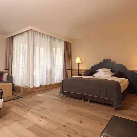 Отель Bergland Design- Und Wellnesshotel