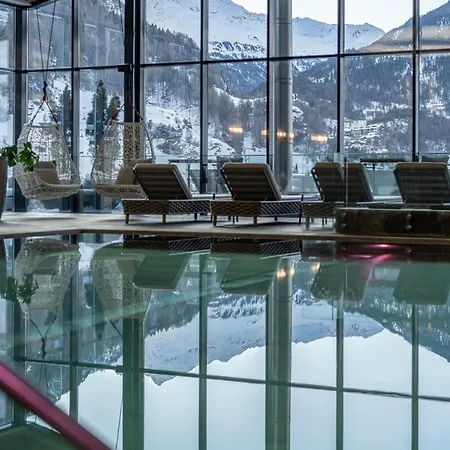 Bergland Design- Und Wellnesshotel Отель Зёльден