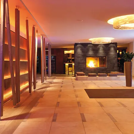 Отель Bergland Design- Und Wellnesshotel