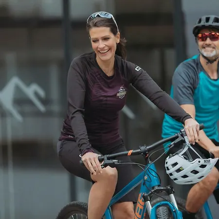 Bergland Design- Und Wellnesshotel 5* Зёльден